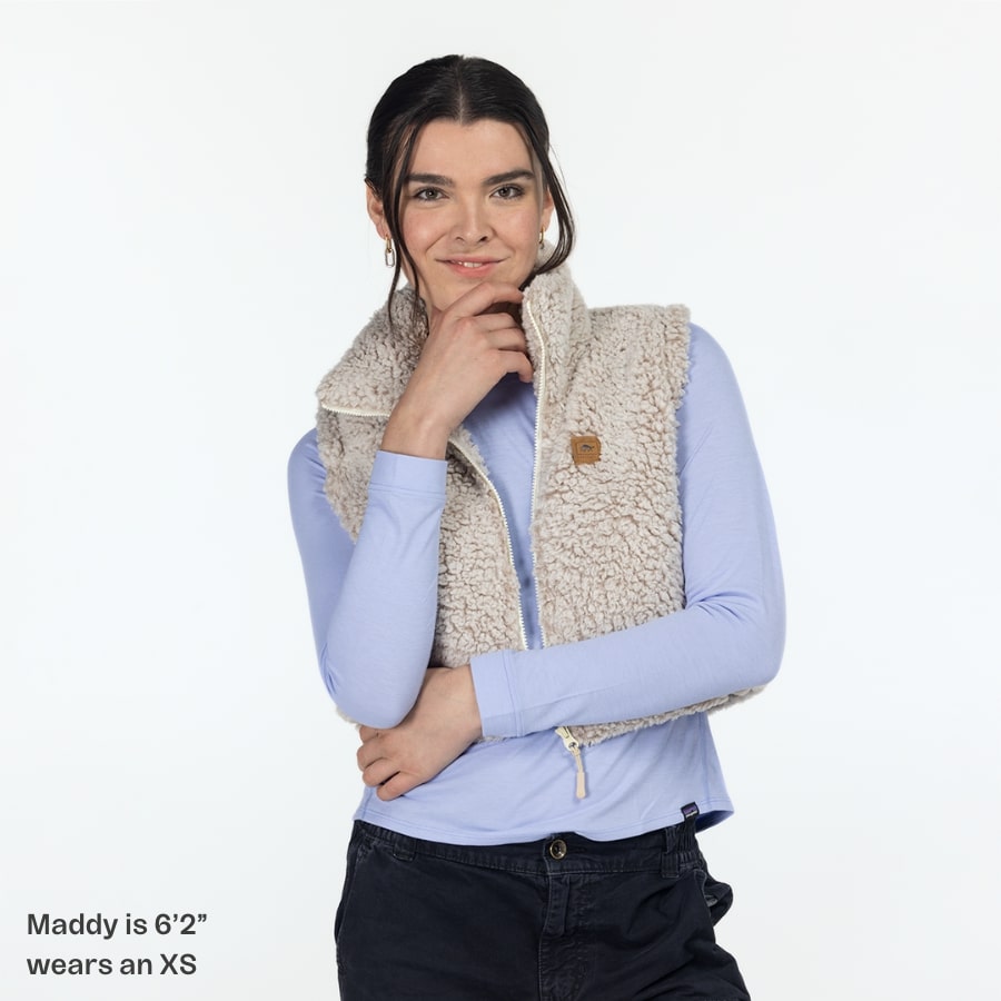 Comfort Lush Cropped Fleece Vest / Color-Natural