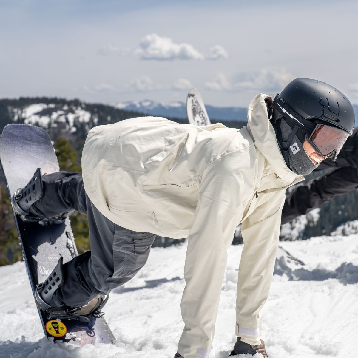 Recycled Comfort Luxe™ Shellaclava / Color-Black