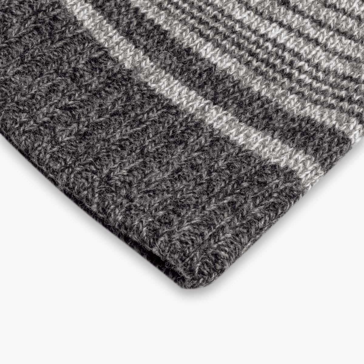 Schist Beanie / Color-Onyx