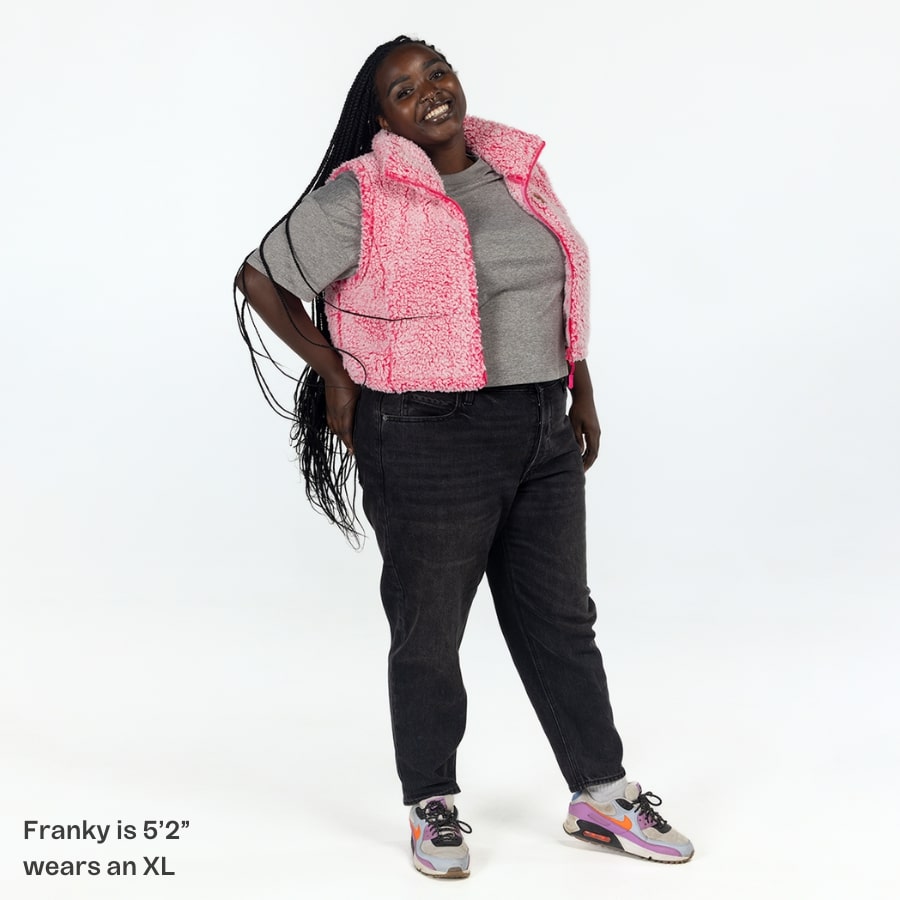 Comfort Lush Cropped Fleece Vest / Color-Luscious Pink