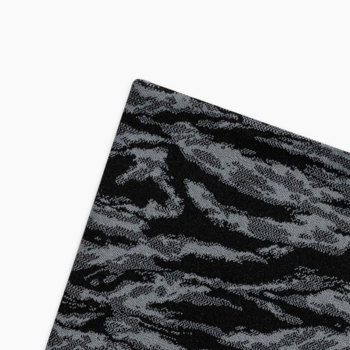 Carefree Merino Wool Pipe Dream / Color-Hidden Scenery