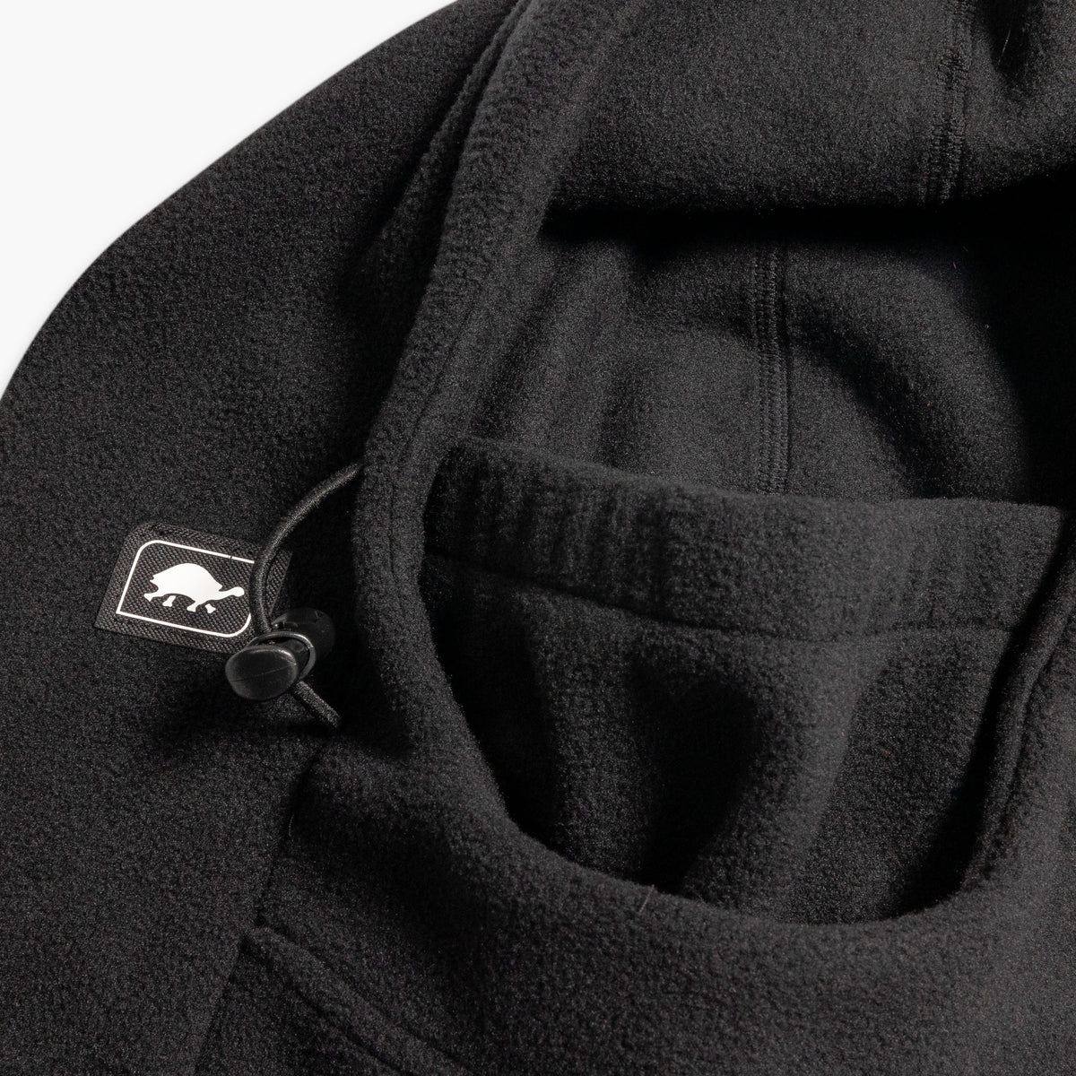 Printed Fleece Overhood / Color-Black