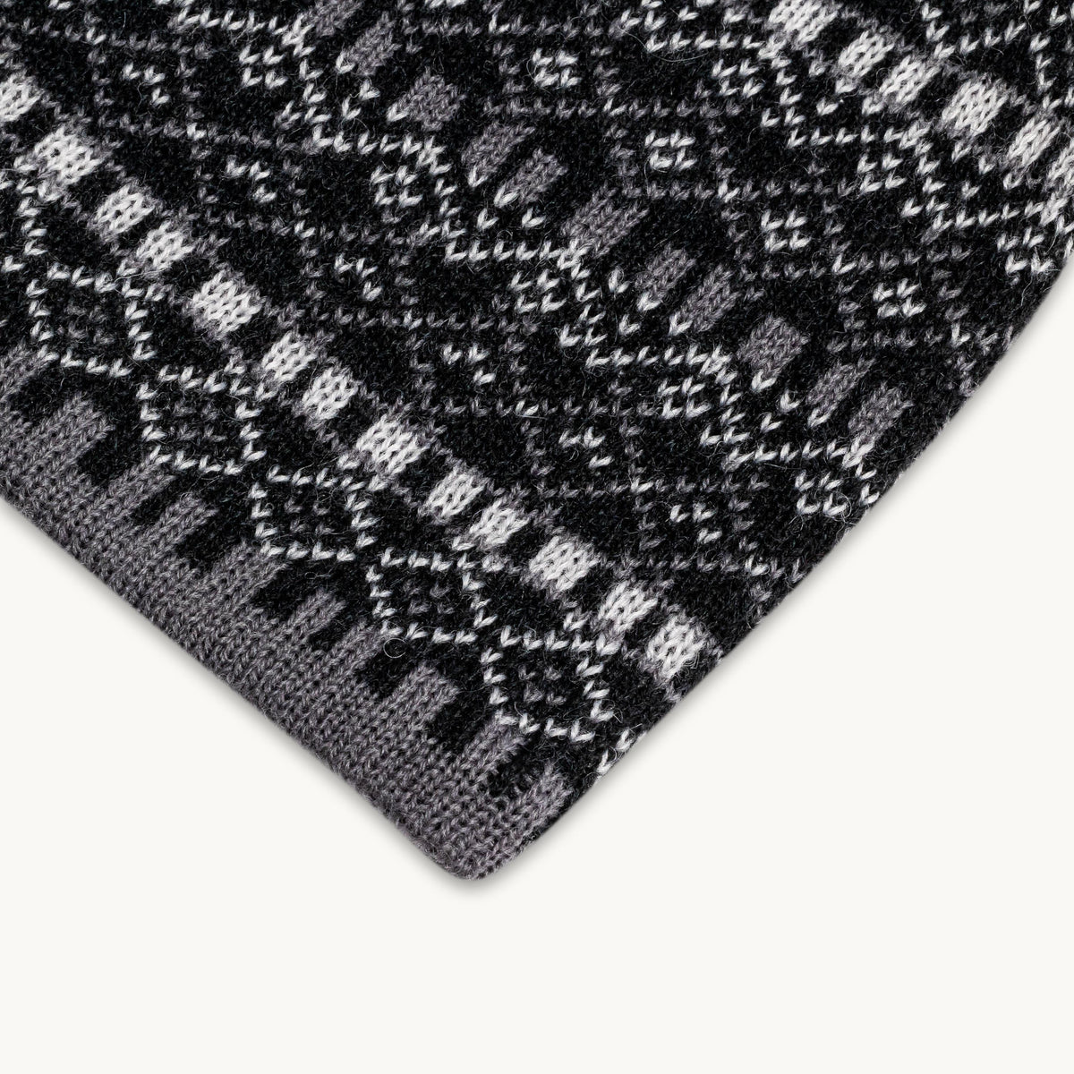 Franz Beanie / Color-Franz Black