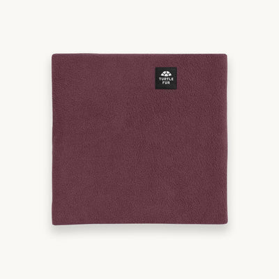 Chelonia 150 Fleece Neck Warmer / Color-Cherry Lacquer